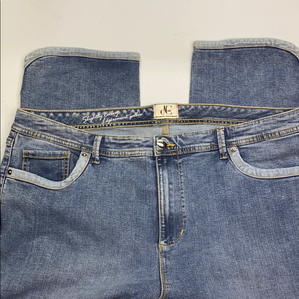 D/C Denim Capris, 22 / 41    Summer Sale